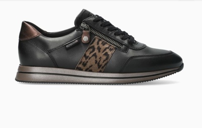  Louma,  /black (,  1)