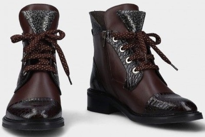   Rafaela 86,  Burgundy , Black ()