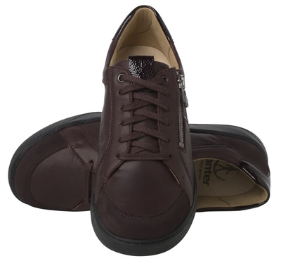   Kelly Lace Ups,  Vino , Black ()